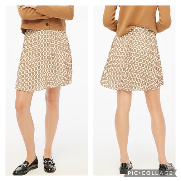 J. Crew Factory New Geometric Print Pleated Mini Skirt Size 4 Preppy Neutral - Picture 1 of 11